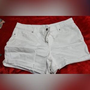 Women’s shorts